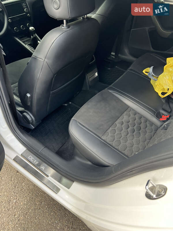 Лифтбек Skoda Octavia 2017 в Кривом Роге