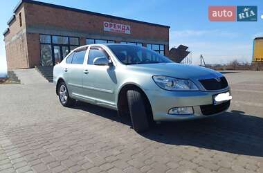 Ліфтбек Skoda Octavia 2012 в Снятині