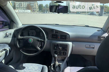 Лифтбек Skoda Octavia 1997 в Харькове