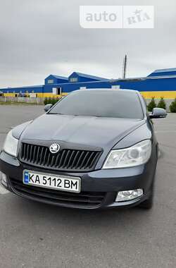 Ліфтбек Skoda Octavia 2009 в Старій Синяві