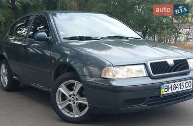 Ліфтбек Skoda Octavia 2000 в Дніпрі