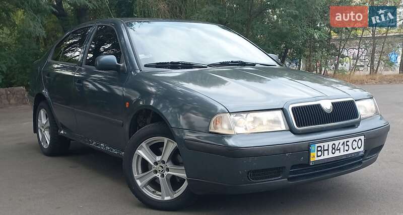 Ліфтбек Skoda Octavia 2000 в Дніпрі