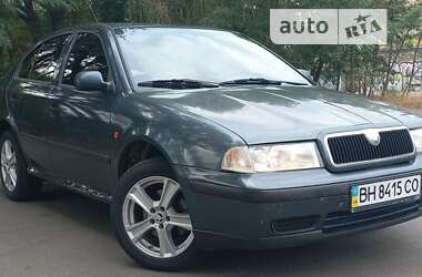 Ліфтбек Skoda Octavia 2000 в Дніпрі