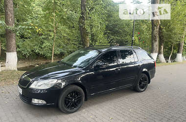 Универсал Skoda Octavia 2010 в Сваляве