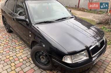 Ліфтбек Skoda Octavia 2004 в Львові