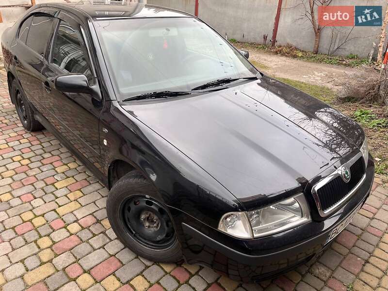 Лифтбек Skoda Octavia 2004 в Львове