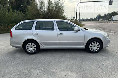 Универсал Skoda Octavia 2010 в Радивилове