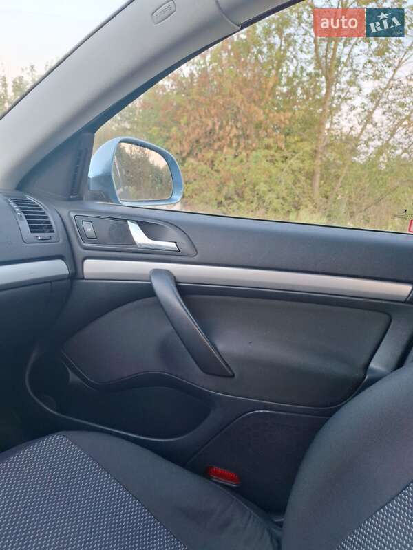 Универсал Skoda Octavia 2009 в Гадяче