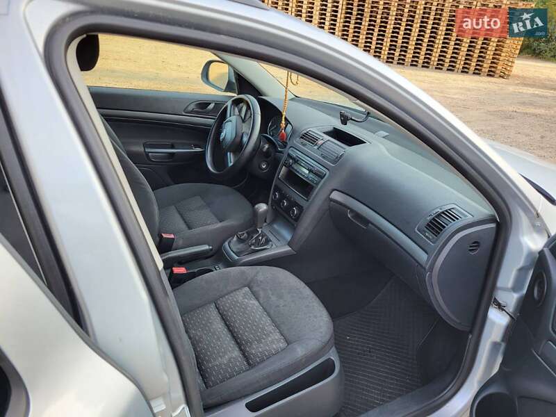 Универсал Skoda Octavia 2011 в Николаеве
