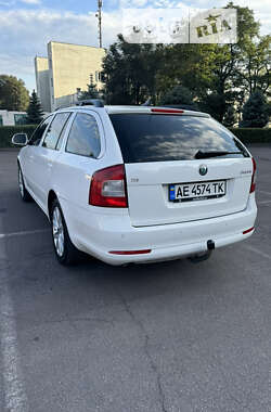 Универсал Skoda Octavia 2012 в Каменском