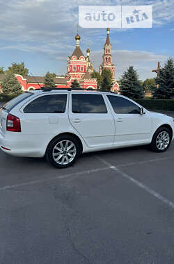 Универсал Skoda Octavia 2012 в Каменском