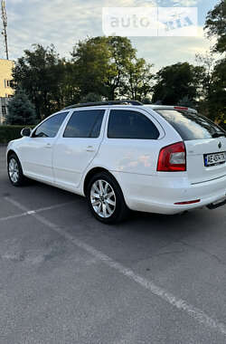 Универсал Skoda Octavia 2012 в Каменском