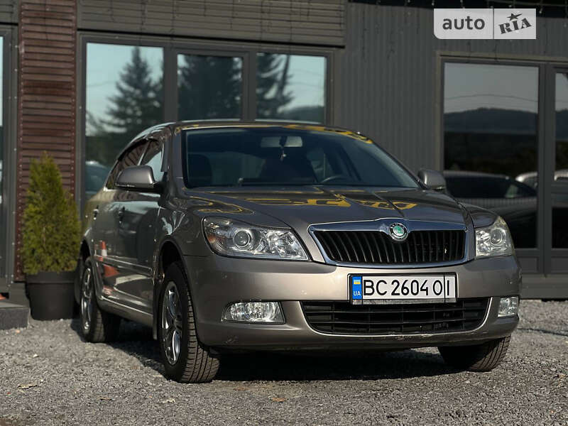 Лифтбек Skoda Octavia 2009 в Львове