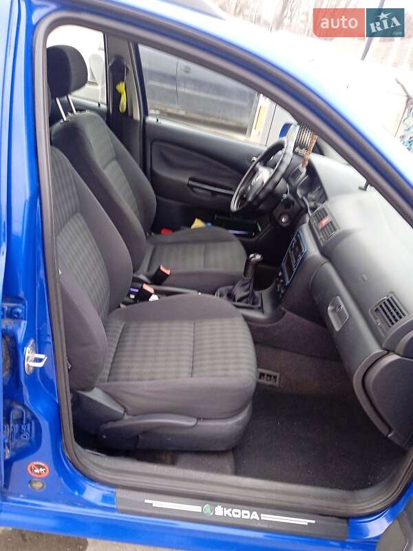 Універсал Skoda Octavia 2005 в Запоріжжі
