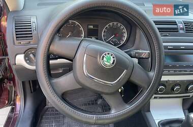 Лифтбек Skoda Octavia 2009 в 