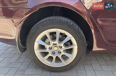 Лифтбек Skoda Octavia 2009 в 