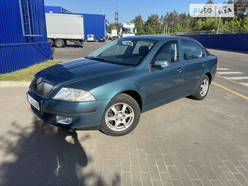 Лифтбек Skoda Octavia 2004 в Броварах