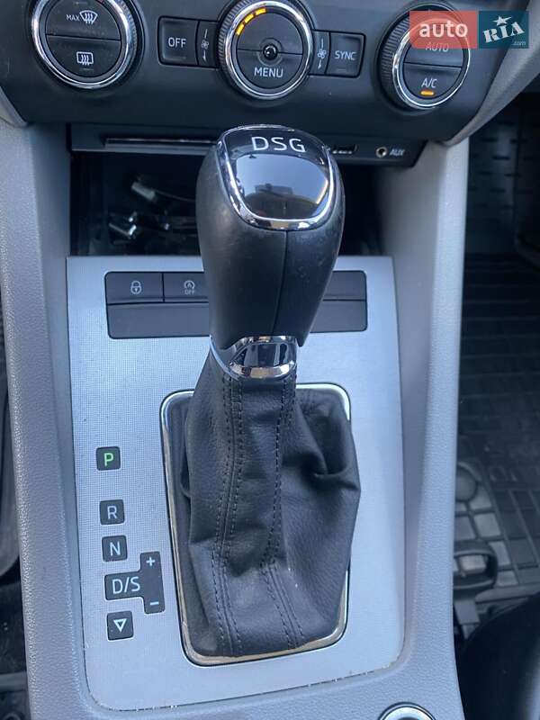 Универсал Skoda Octavia 2016 в Глевахе