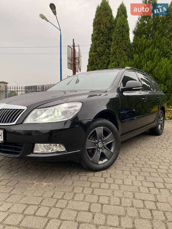 Универсал Skoda Octavia 2009 в Львове