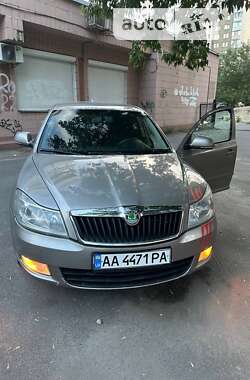 Ліфтбек Skoda Octavia 2010 в Києві