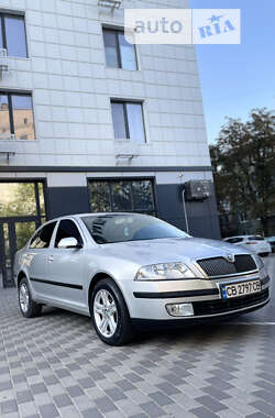 Лифтбек Skoda Octavia 2005 в Житомире