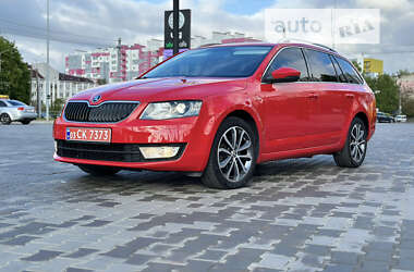 Універсал Skoda Octavia 2015 в Луцьку