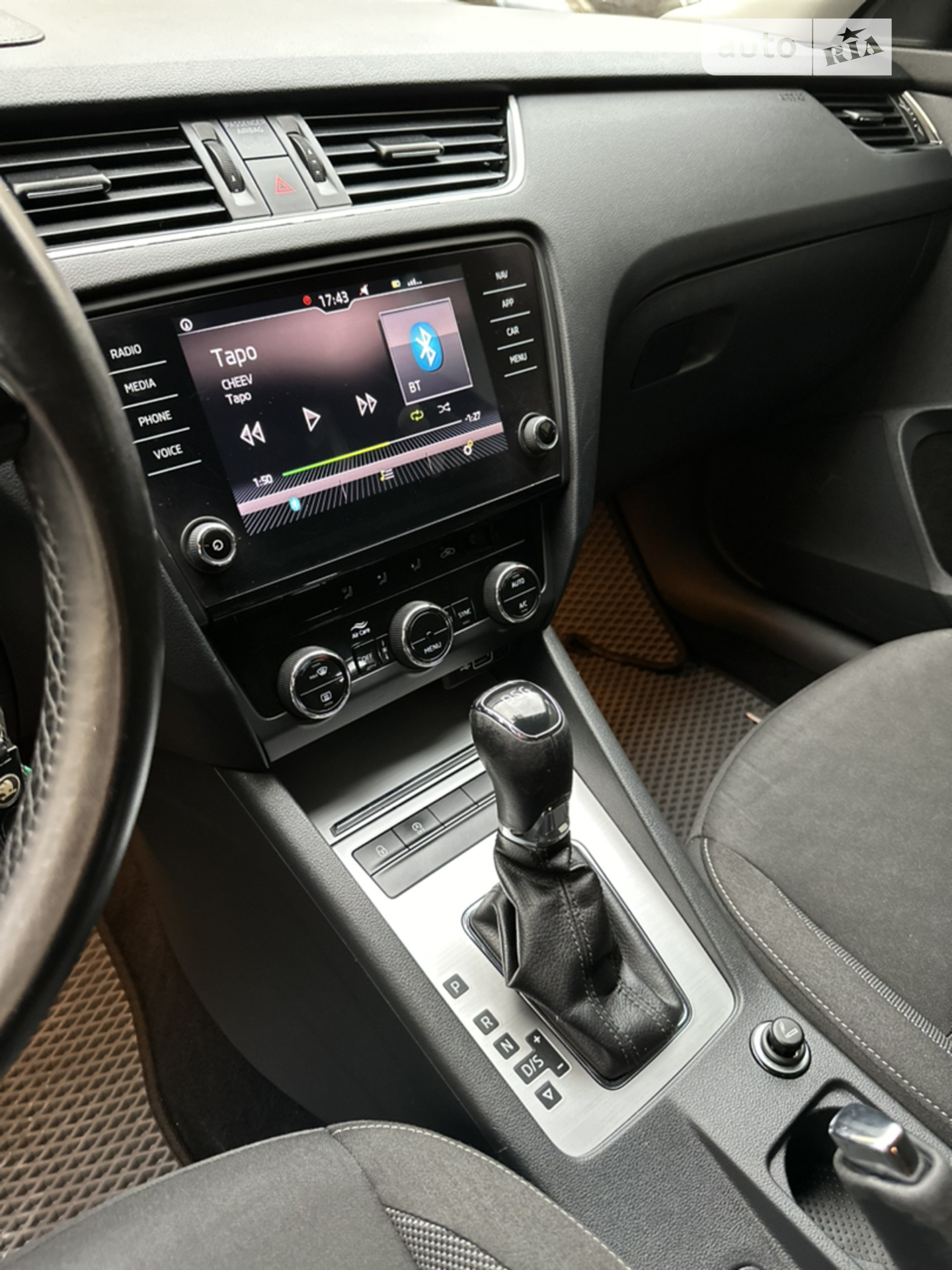 2018 Skoda Octavia - мініатюра 15