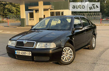 Лифтбек Skoda Octavia 2004 в Житомире