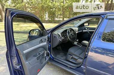 Лифтбек Skoda Octavia 2009 в 