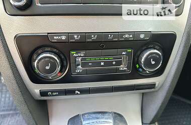 Лифтбек Skoda Octavia 2009 в 