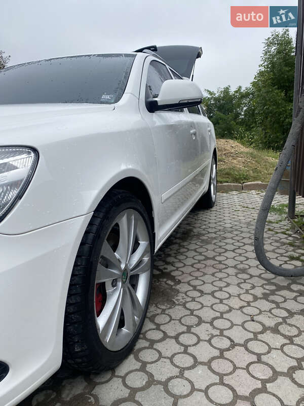 Універсал Skoda Octavia 2012 в Заліщиках