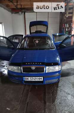 Ліфтбек Skoda Octavia 2003 в Дубровиці