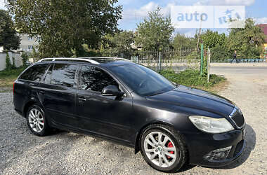 Универсал Skoda Octavia 2009 в Борщеве