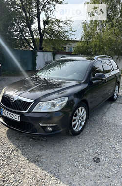 Универсал Skoda Octavia 2009 в Борщеве