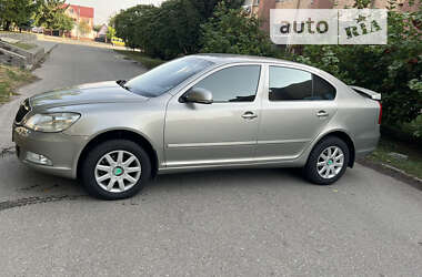 Ліфтбек Skoda Octavia 2009 в Корсунь-Шевченківському