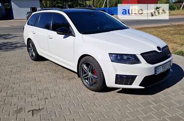 Універсал Skoda Octavia 2013 в Гадячі