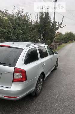 Универсал Skoda Octavia 2011 в Буске