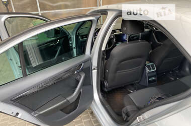 Лифтбек Skoda Octavia 2019 в 