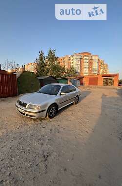 Ліфтбек Skoda Octavia 2000 в Полтаві