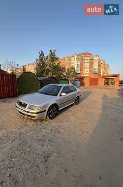 Лифтбек Skoda Octavia 2000 в Полтаве