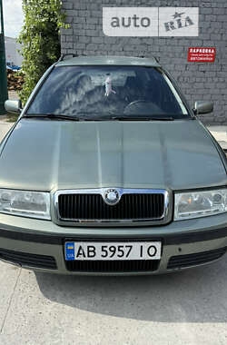 Универсал Skoda Octavia 2002 в Каневе