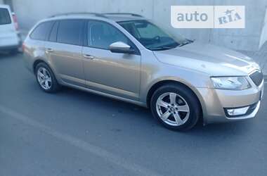 Универсал Skoda Octavia 2016 в Киеве