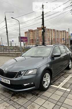 Універсал Skoda Octavia 2018 в Вінниці