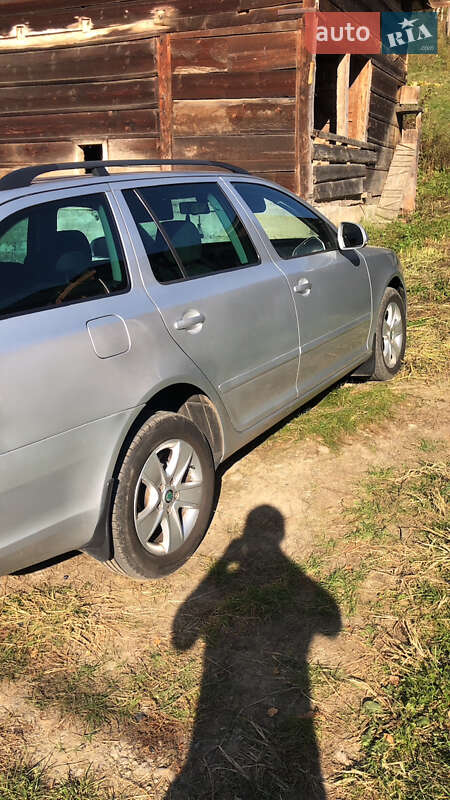 Універсал Skoda Octavia 2012 в Тячеві фото 4 Універсал Skoda Octavia 2012 в Тячеві
