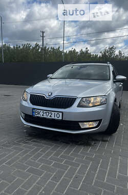 Универсал Skoda Octavia 2016 в Сарнах