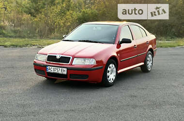 Ліфтбек Skoda Octavia 2006 в Рівному