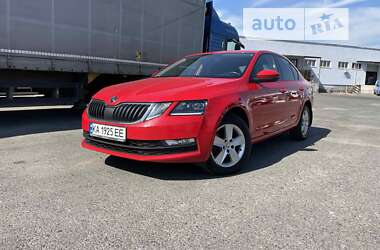 Лифтбек Skoda Octavia 2017 в Киеве