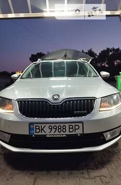 Універсал Skoda Octavia 2014 в Рівному