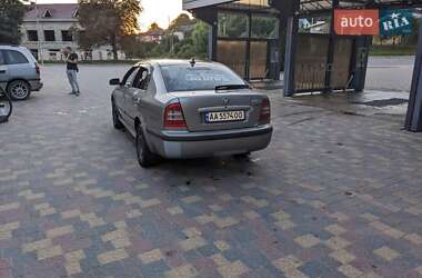 Лифтбек Skoda Octavia 2008 в 