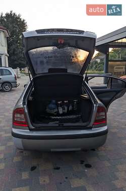 Лифтбек Skoda Octavia 2008 в 